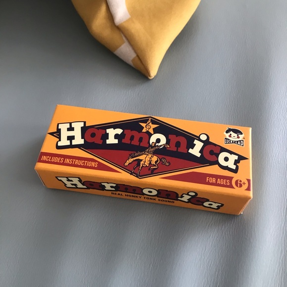 Lucky Lad Harmonica - Picture 2 of 4